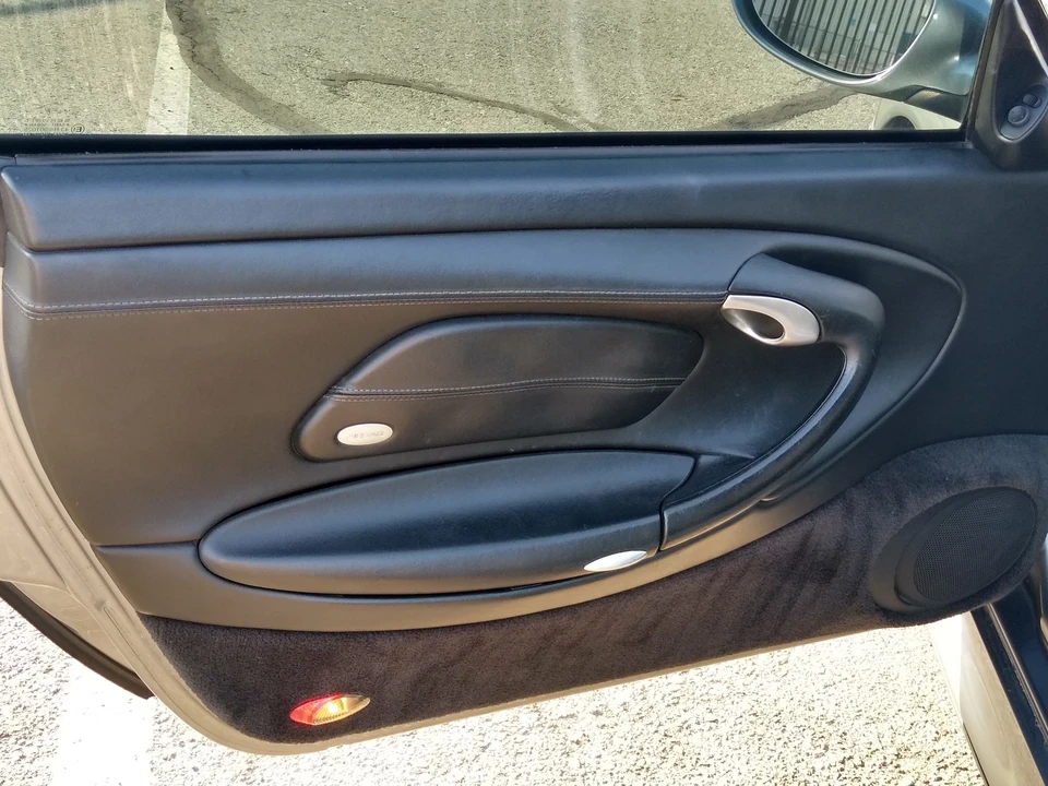 2001 Porsche 996 Turbo - Image 30 of 31