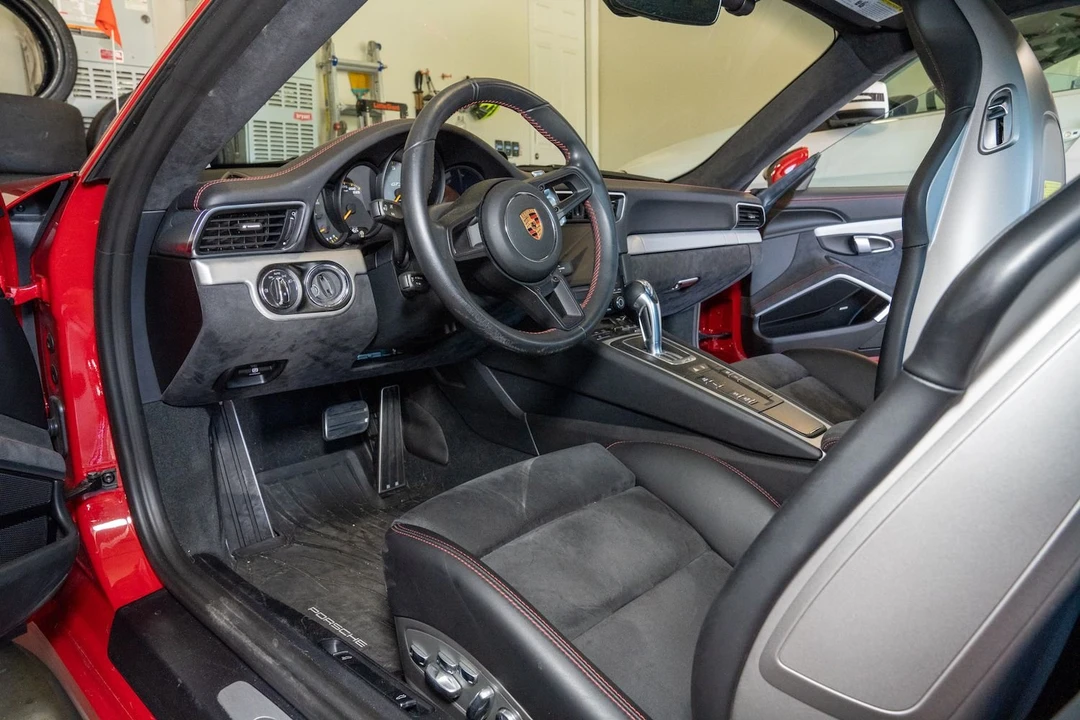 2018 Porsche 991 GT3 - Image 18 of 23