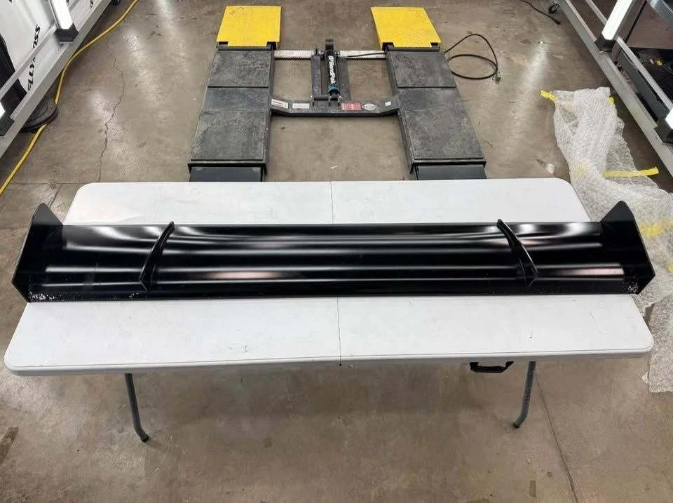 2016 Parts & Memorabilia Bodywork - Image 3 of 7