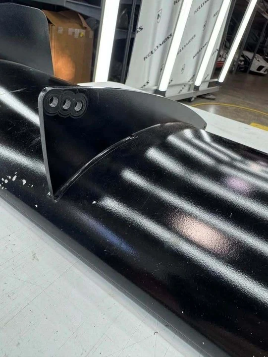 2016 Parts & Memorabilia Bodywork - Image 6 of 7