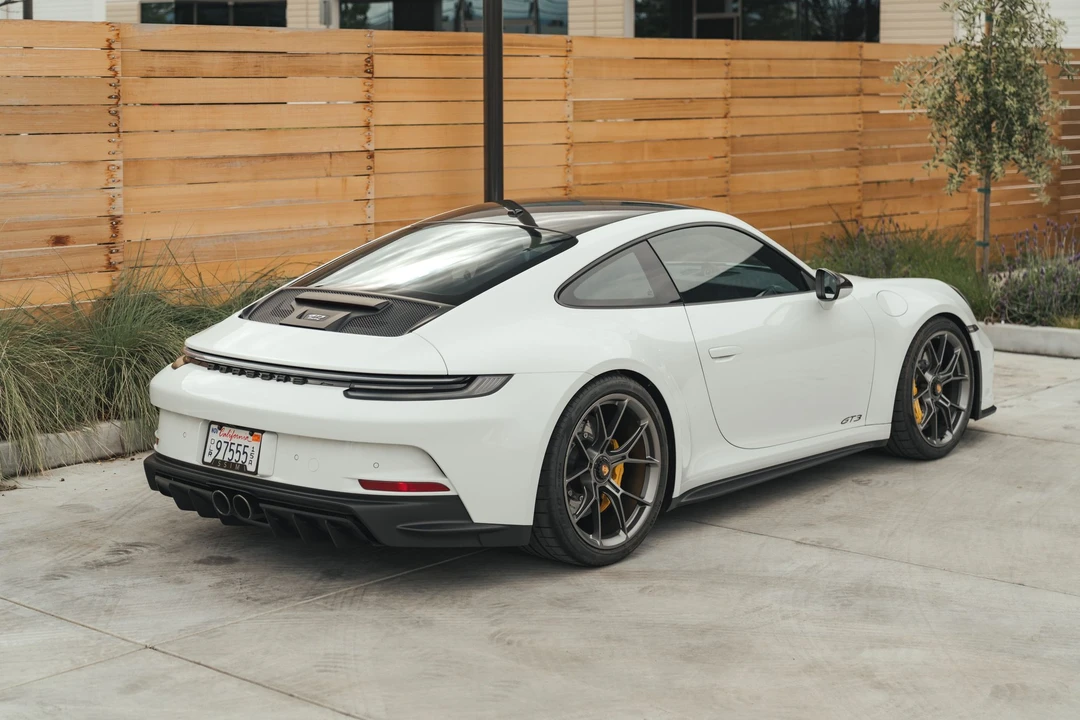 2022 Porsche 992 GT3 - Image 4 of 7
