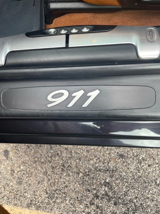 2000 Porsche 996 Carrera 4 - Image 20 of 31