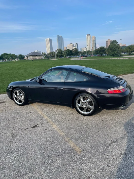 2000 Porsche 996 Carrera 4 - Image 2 of 31