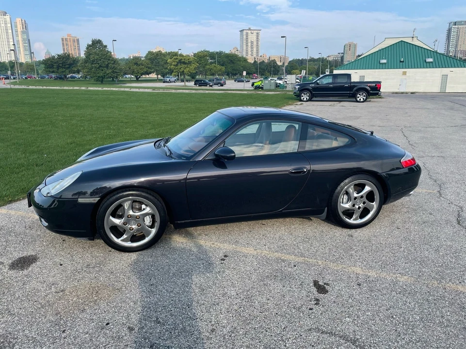 2000 Porsche 996 Carrera 4 - Image 7 of 31