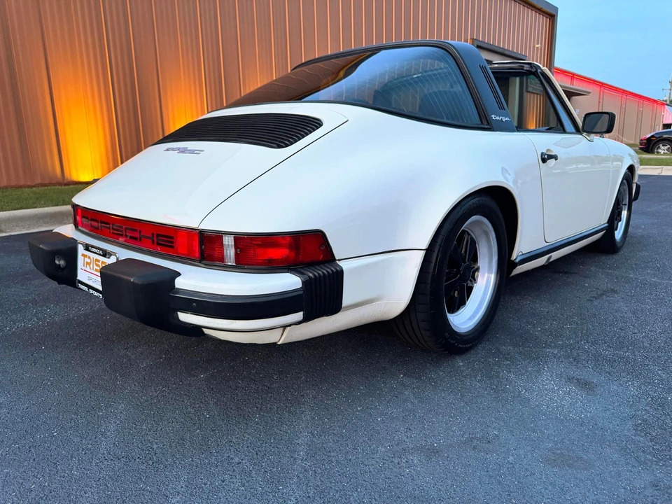 1983 Porsche 911 Carrera SC - Image 11 of 30