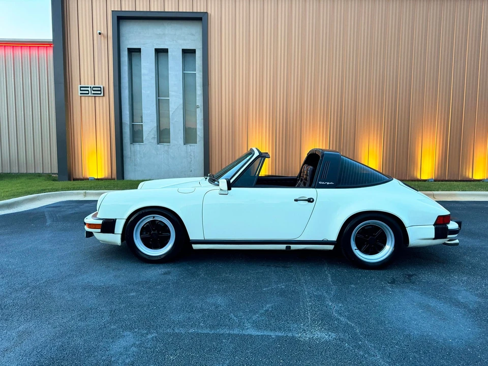 1983 Porsche 911 Carrera SC - Image 17 of 30