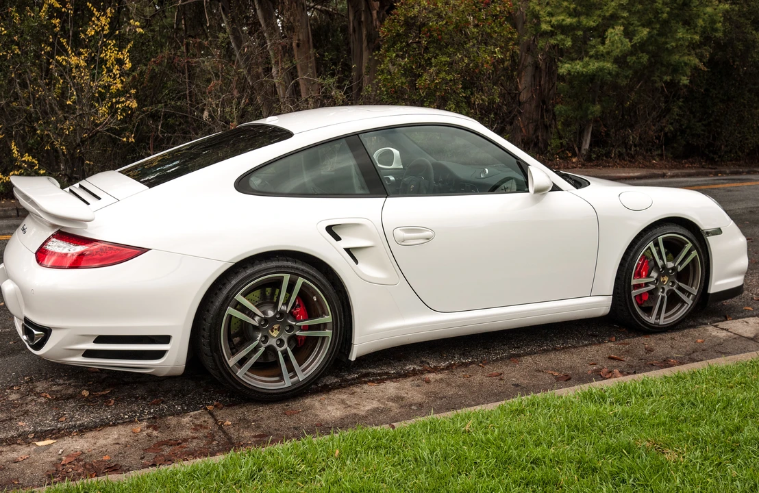 2011 Porsche 997 Turbo - Image 4 of 5