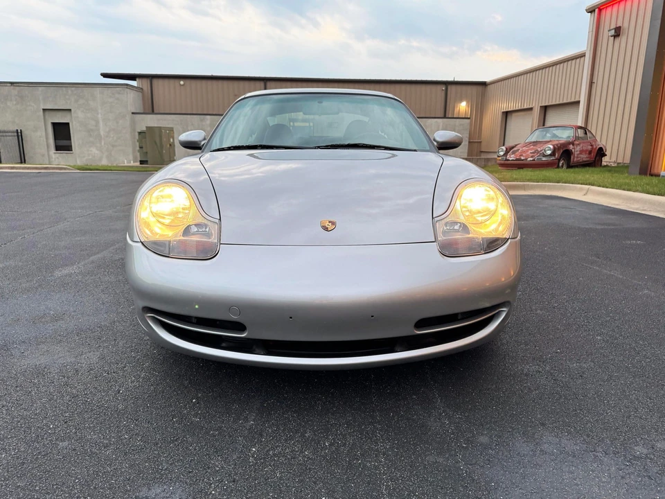 2000 Porsche 911 - Image 22 of 30