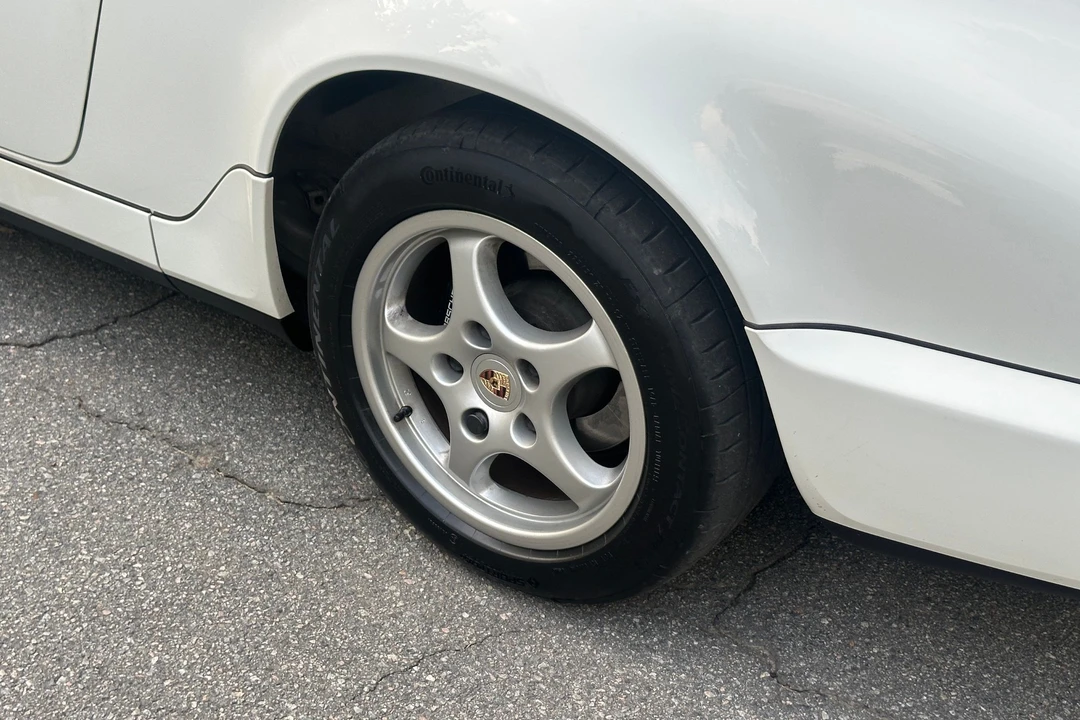 1992 Porsche 911 - Image 17 of 31