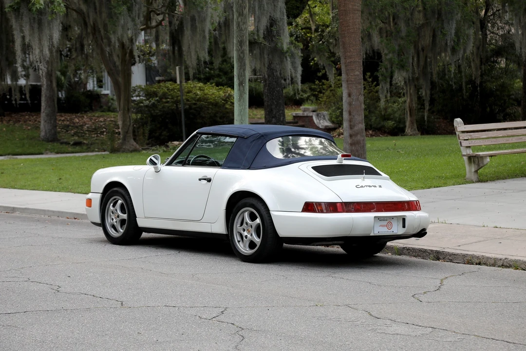 1992 Porsche 911 - Image 12 of 31