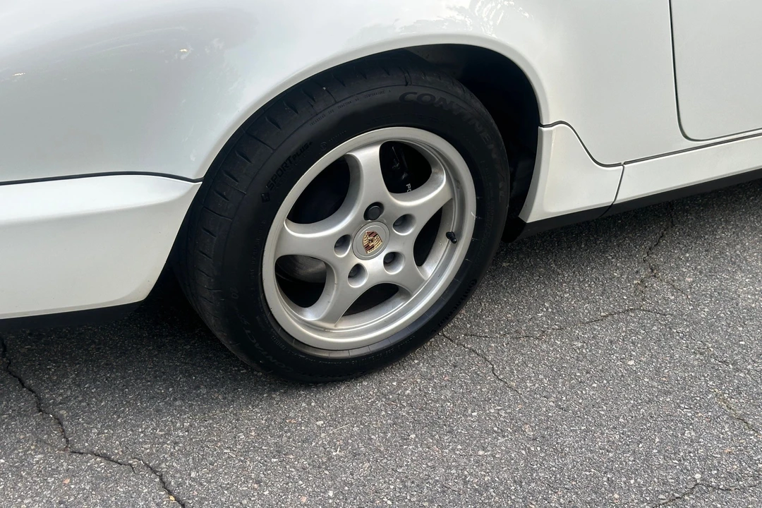 1992 Porsche 911 - Image 9 of 31