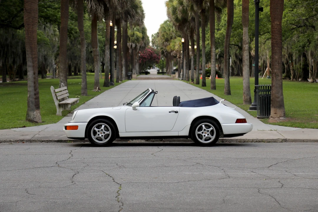 1992 Porsche 911 - Image 21 of 31