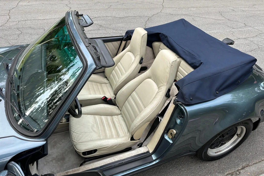 1988 Porsche 911 Carrera 3.2 - Image 28 of 31