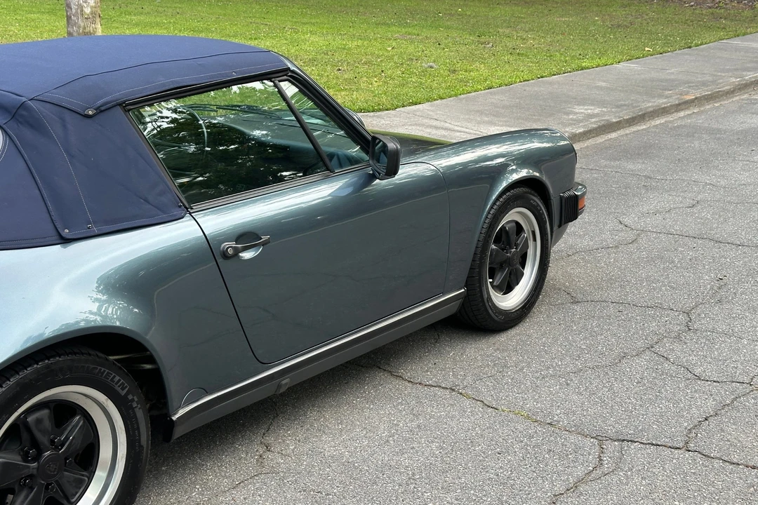 1988 Porsche 911 Carrera 3.2 - Image 5 of 31