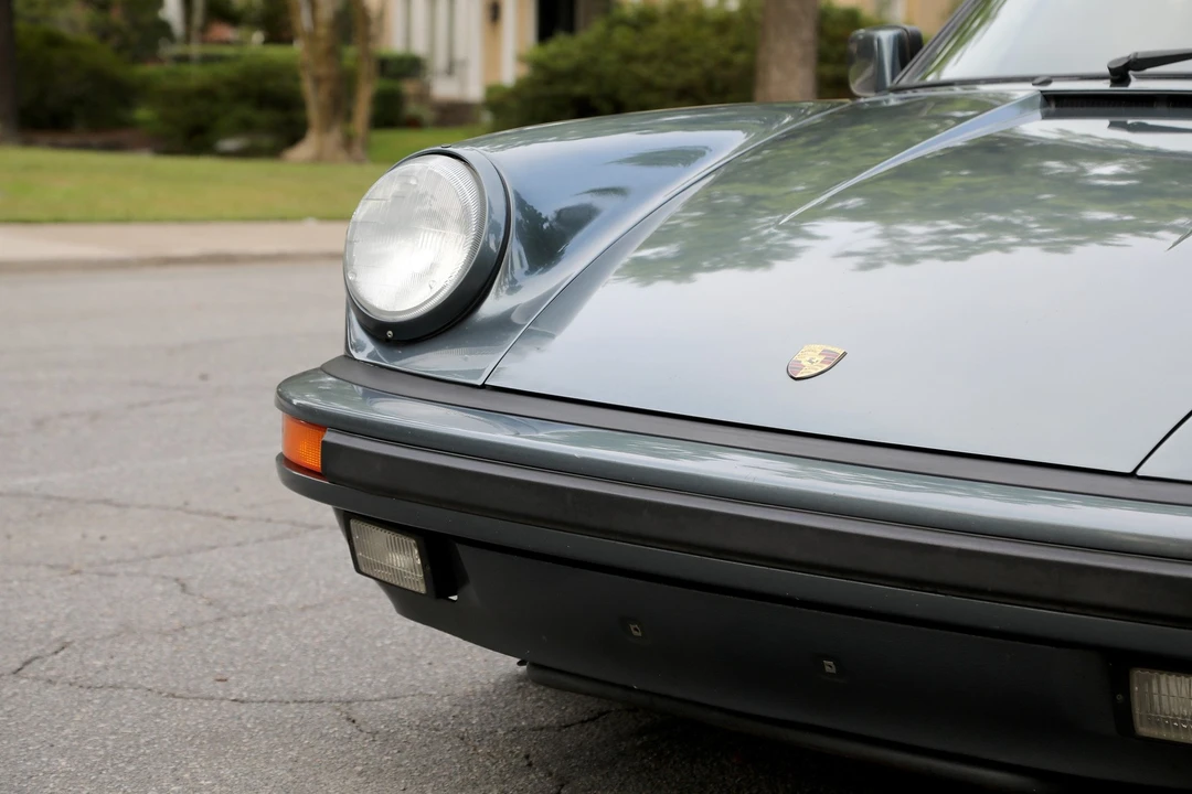 1988 Porsche 911 Carrera 3.2 - Image 19 of 31