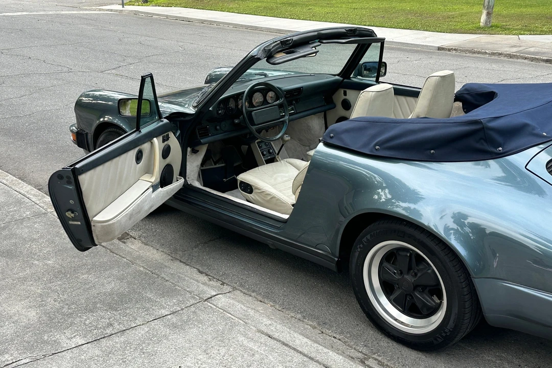 1988 Porsche 911 Carrera 3.2 - Image 22 of 31