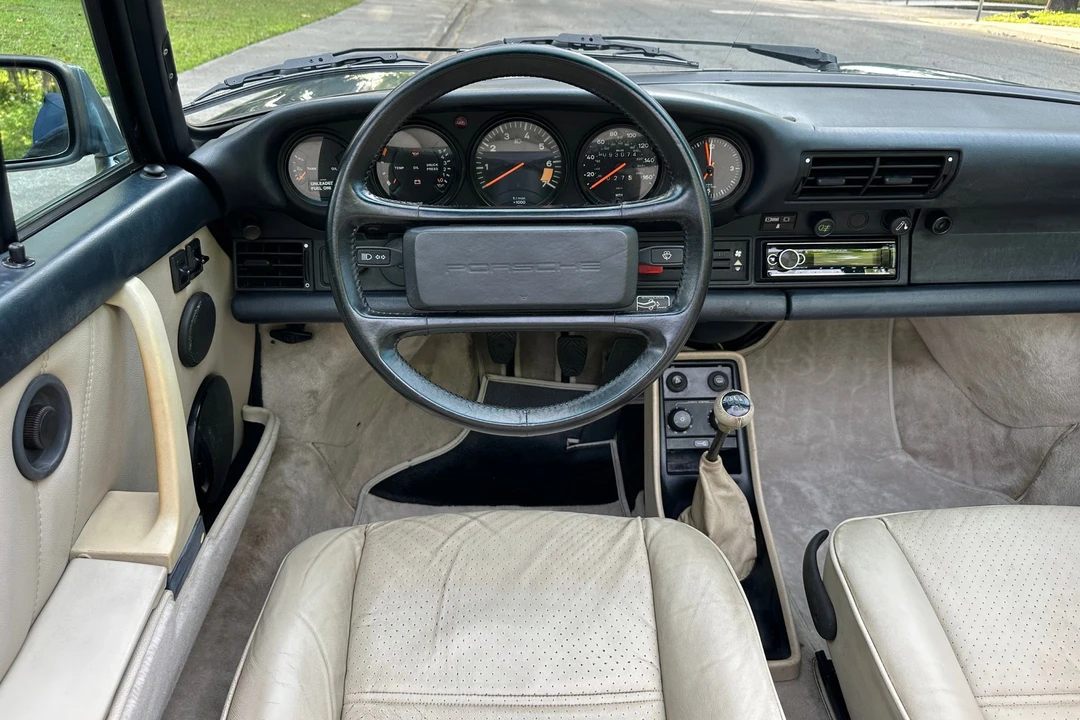 1988 Porsche 911 Carrera 3.2 - Image 25 of 31