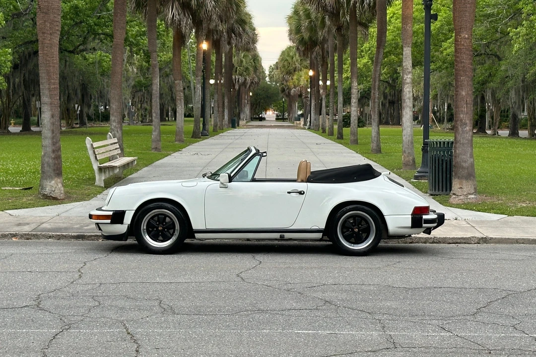 1989 Porsche 911 - Image 17 of 31