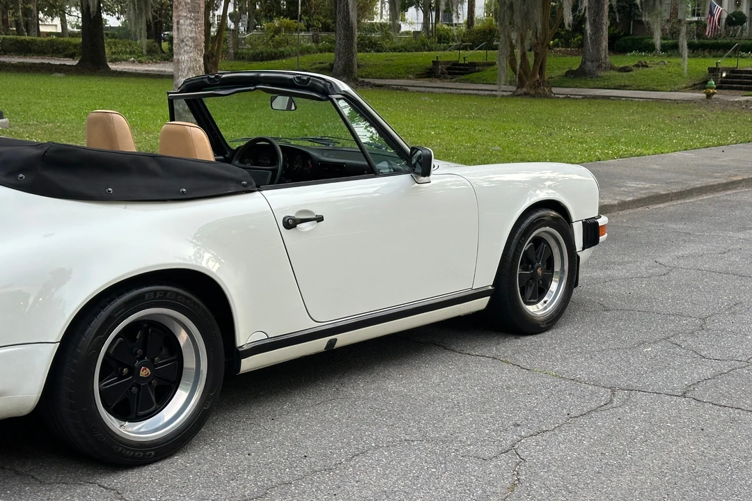 1989 Porsche 911 - Image 8 of 31