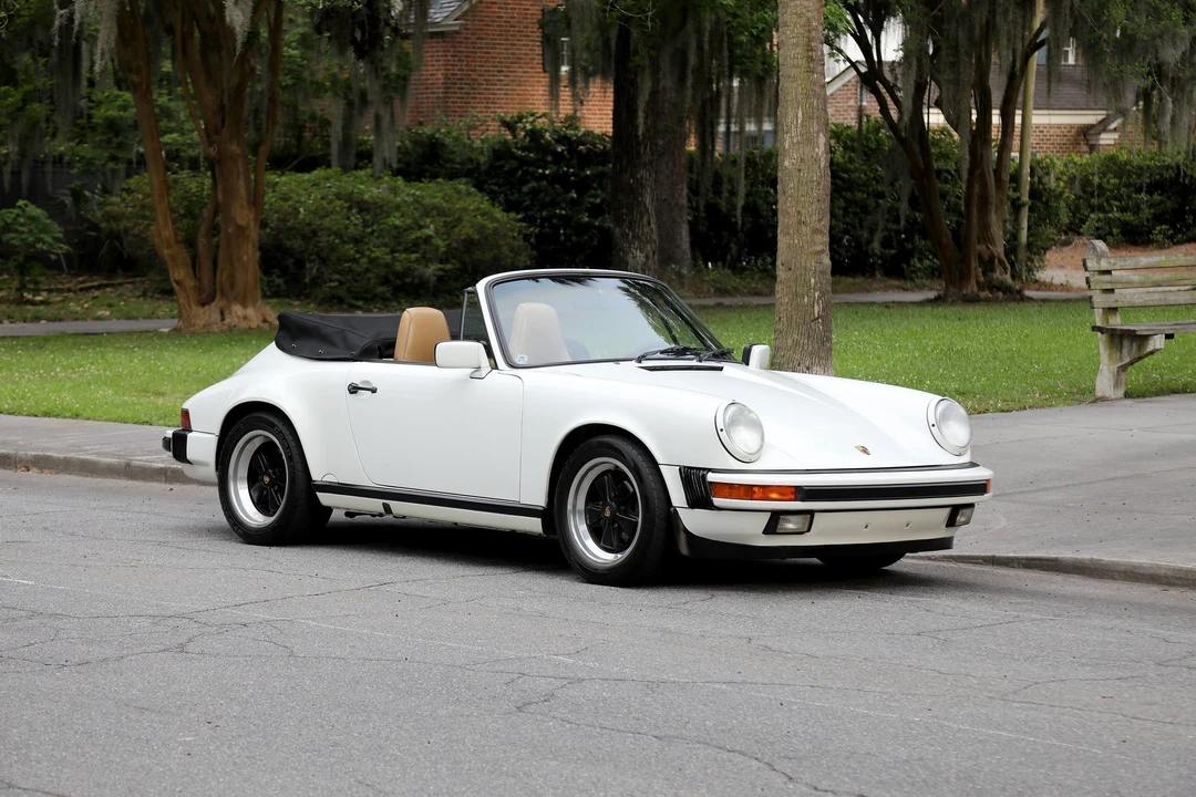 1989 Porsche 911 - Image 3 of 31
