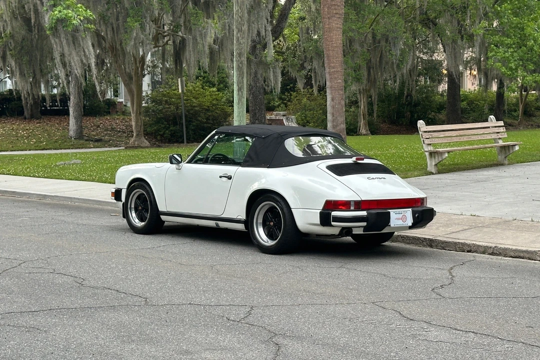 1989 Porsche 911 - Image 12 of 31