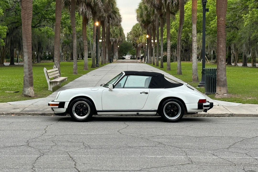 1989 Porsche 911 - Image 16 of 31