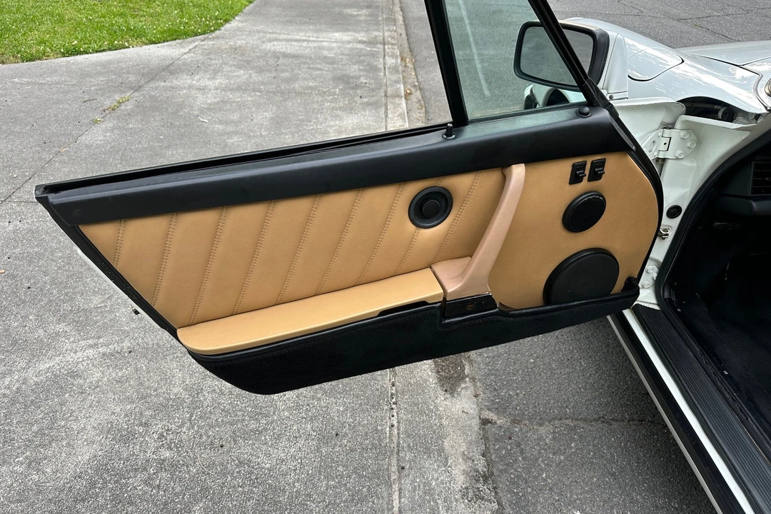 1989 Porsche 911 - Image 29 of 31
