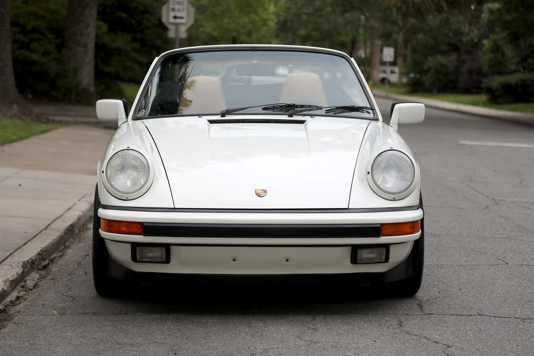 1989 Porsche 911 - Image 25 of 31