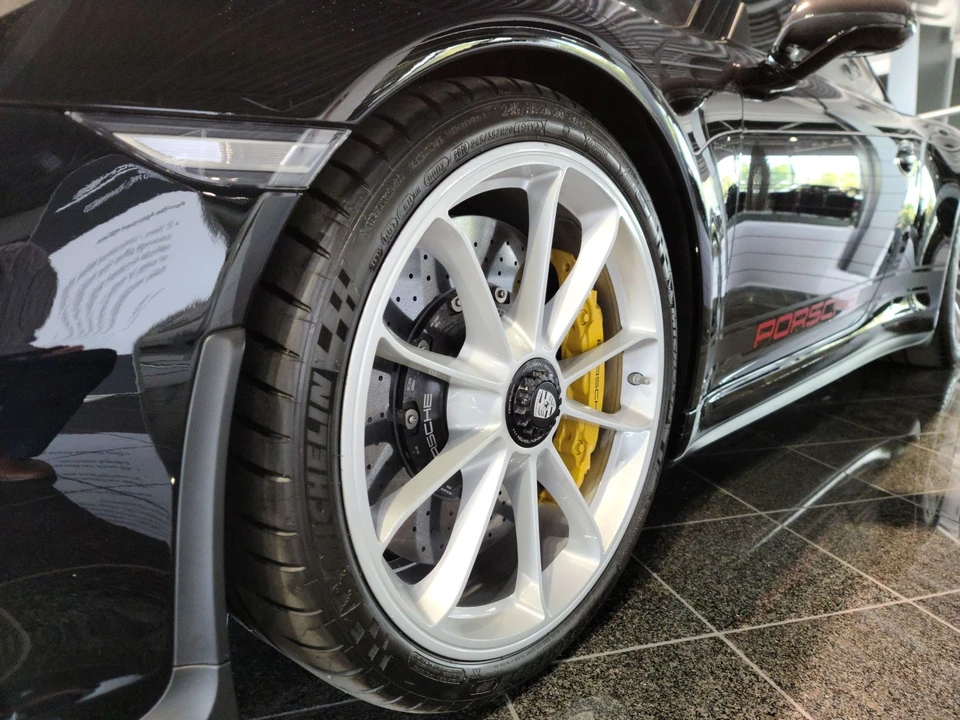 2016 Porsche 991 R - Image 10 of 16