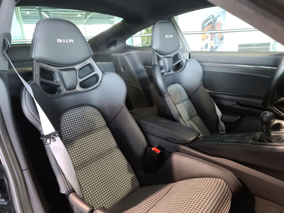 2016 Porsche 991 R - Image 12 of 16