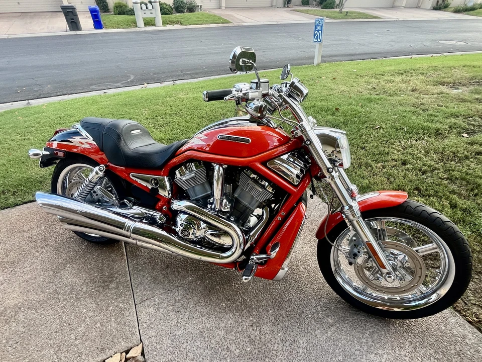 2005 Harley-Davidson V-Rod - Image 3 of 31