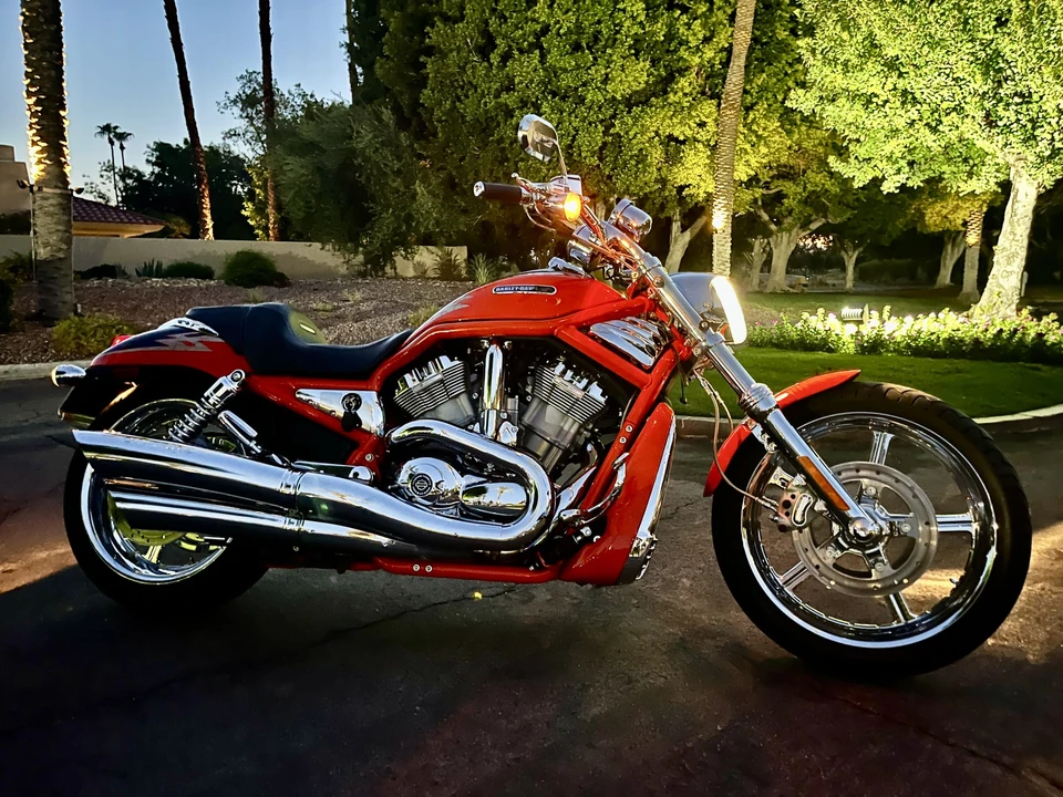 2005 Harley-Davidson V-Rod - Image 19 of 31