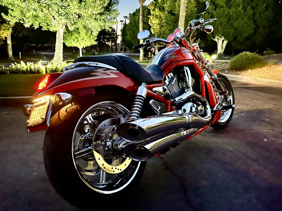 2005 Harley-Davidson V-Rod - Image 23 of 31
