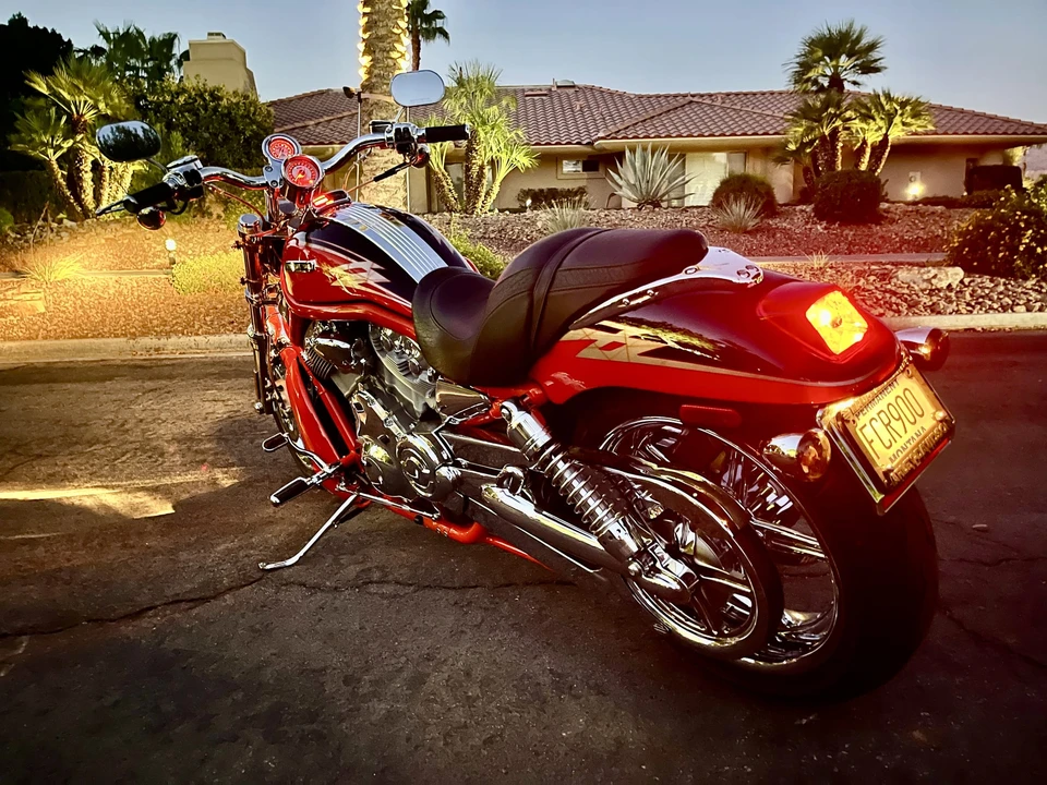 2005 Harley-Davidson V-Rod - Image 26 of 31