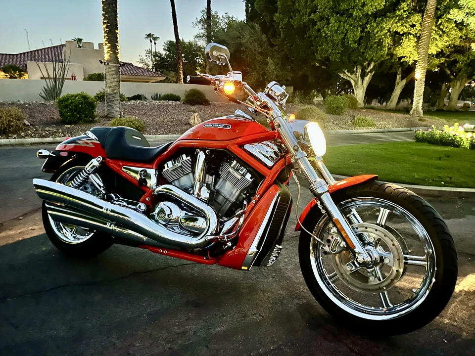 2005 Harley-Davidson V-Rod - Image 17 of 31