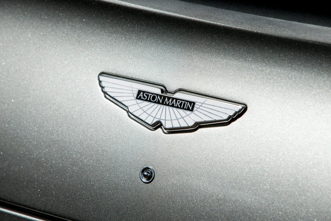 2017 Aston Martin Vanquish 2nd Gen - Image 20 of 31