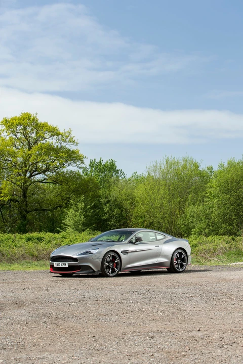 2017 Aston Martin Vanquish 2nd Gen - Image 11 of 31