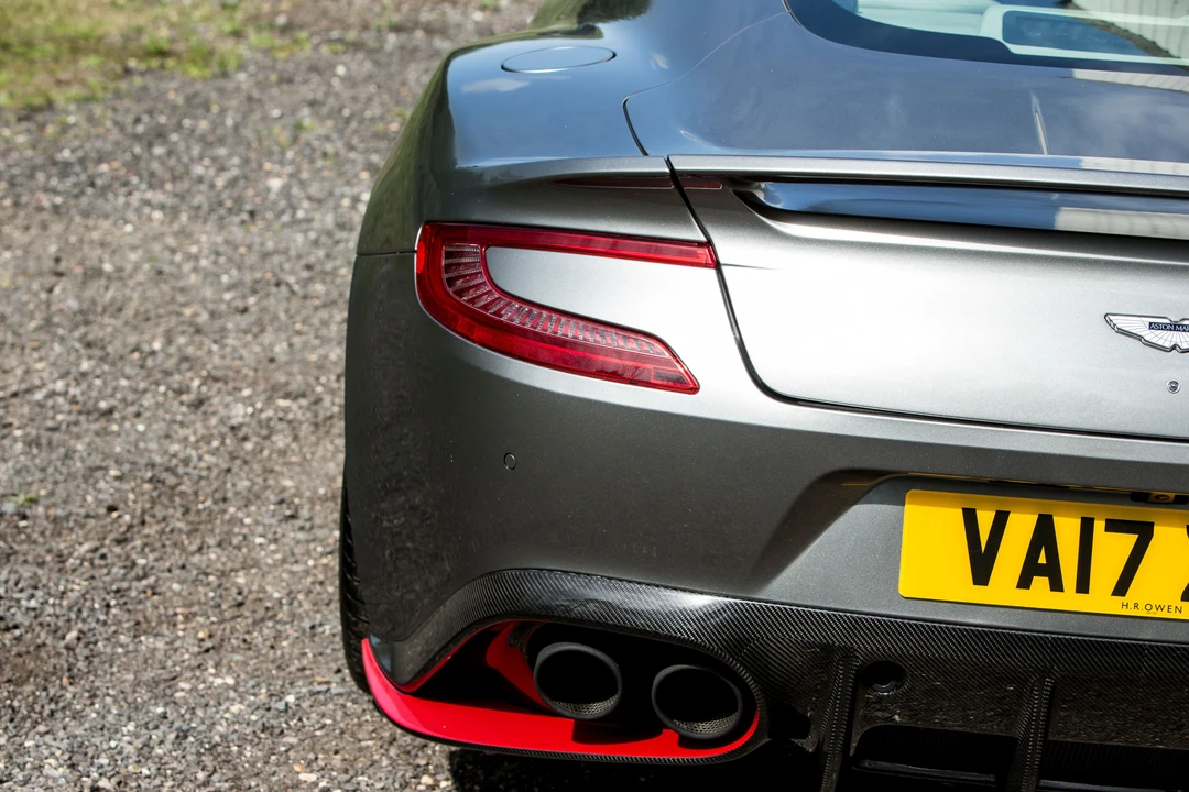 2017 Aston Martin Vanquish 2nd Gen - Image 19 of 31