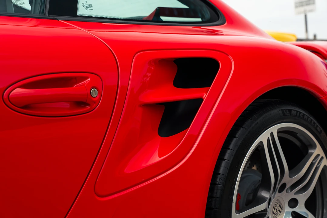 2007 Porsche 997 Turbo - Image 25 of 31