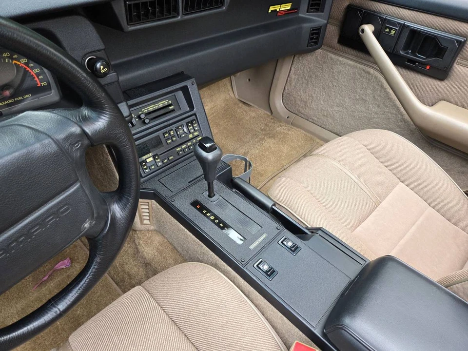 1992 Chevrolet Camaro 3rd Gen - Image 6 of 18