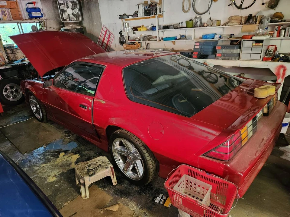 1992 Chevrolet Camaro 3rd Gen - Image 3 of 3