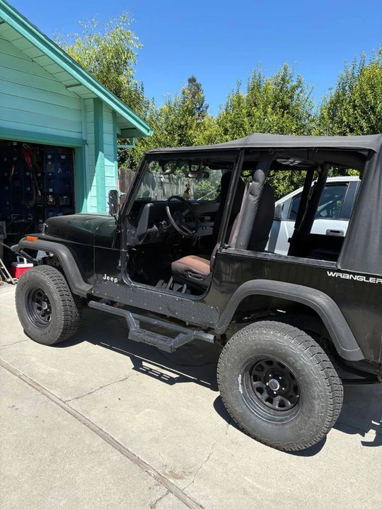 1992 Jeep YJ Wrangler - Image 18 of 23