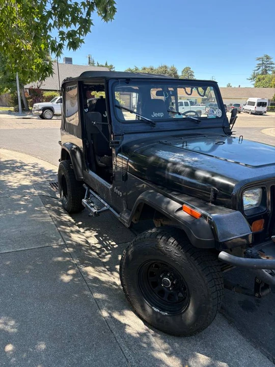 1992 Jeep YJ Wrangler - Image 10 of 23