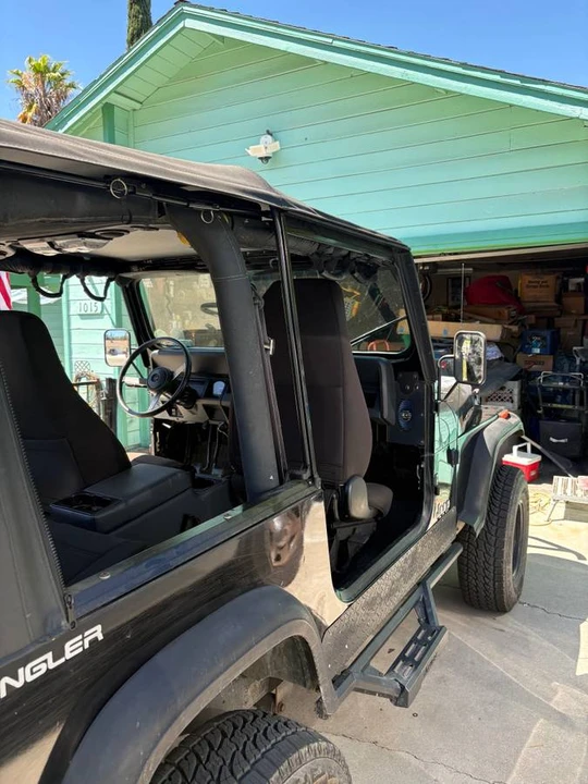 1992 Jeep YJ Wrangler - Image 19 of 23