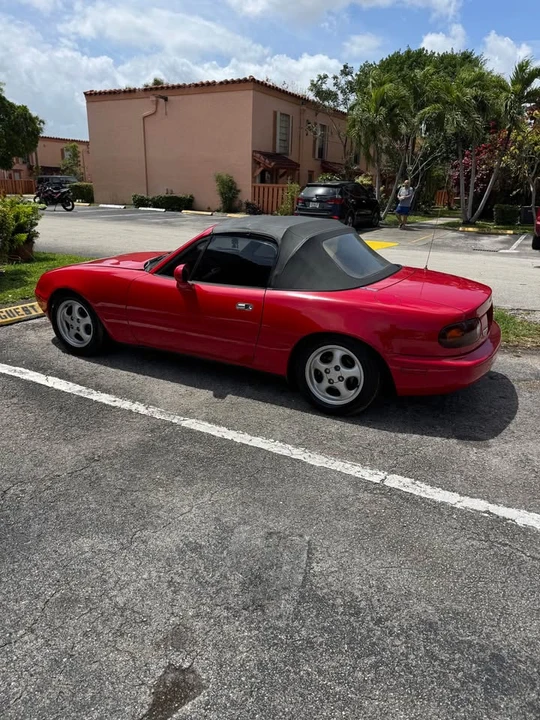 1992 Mazda NA MX-5 Miata - Image 4 of 5