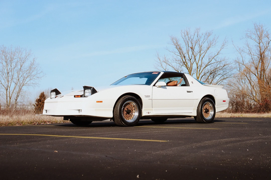 1989 Pontiac Firebird Trans Am 3rd Gen - Image 12 of 31