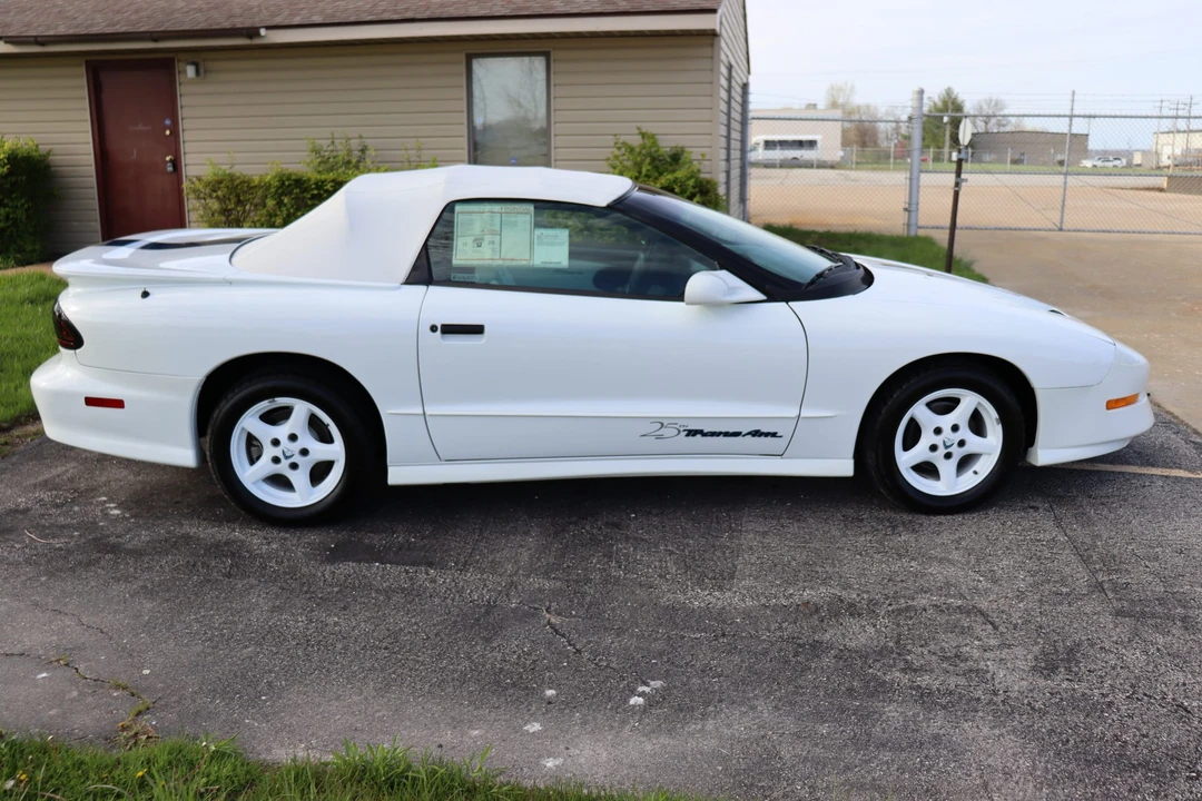 1994 Pontiac Firebird Trans Am 4th Gen - Image 10 of 31