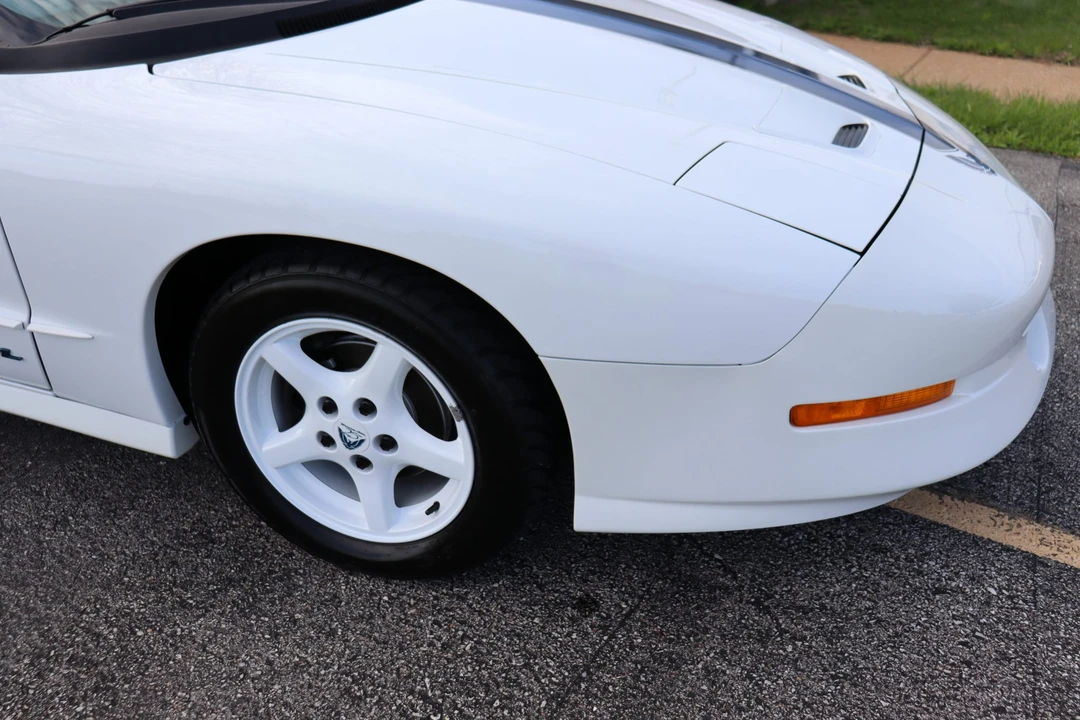 1994 Pontiac Firebird Trans Am 4th Gen - Image 20 of 31
