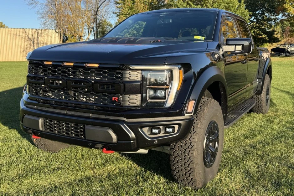 2023 Ford F-150 Raptor 14th Gen - Image 1 of 7