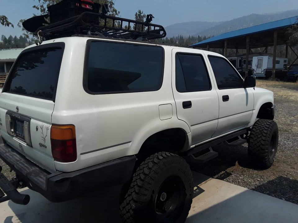1992 Toyota 4Runner 2nd Gen - Image 8 of 20